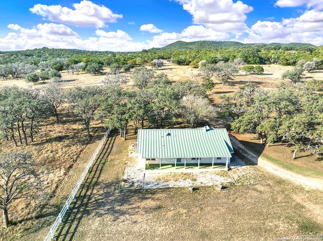 16103 State Highway 16 N, Medina, TX 78055