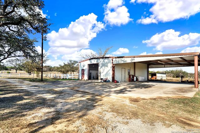 16103 State Highway 16 N, Medina, TX 78055