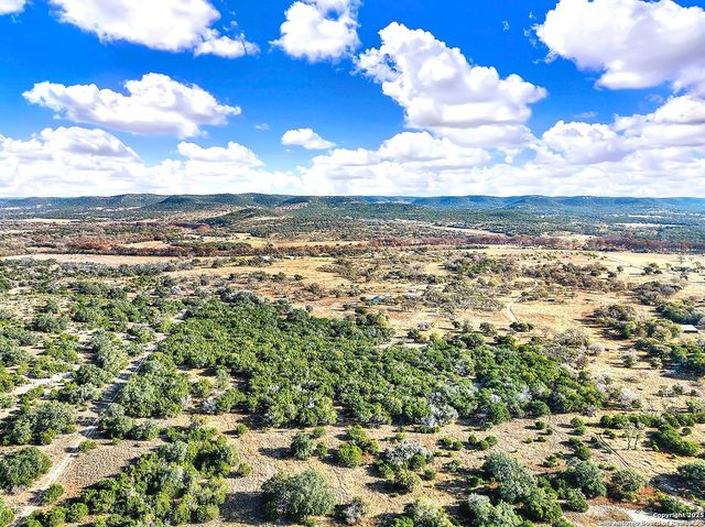 16103 State Highway 16 N, Medina, TX 78055