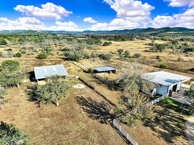 16103 State Highway 16 N, Medina, TX 78055