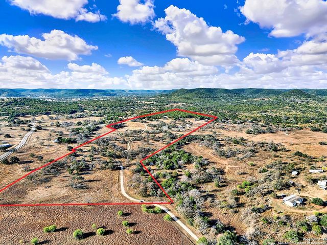 16103 State Highway 16 N, Medina, TX 78055