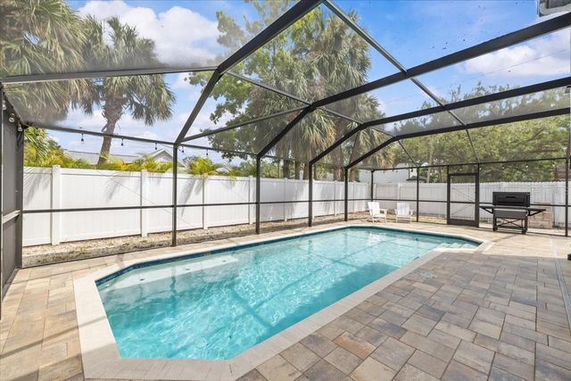 7318 S KISSIMMEE STREET, Tampa, FL 33616