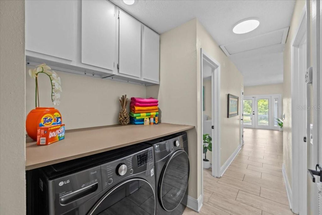 Image 15 of property listing at 7318 S KISSIMMEE STREET, Tampa, FL 33616