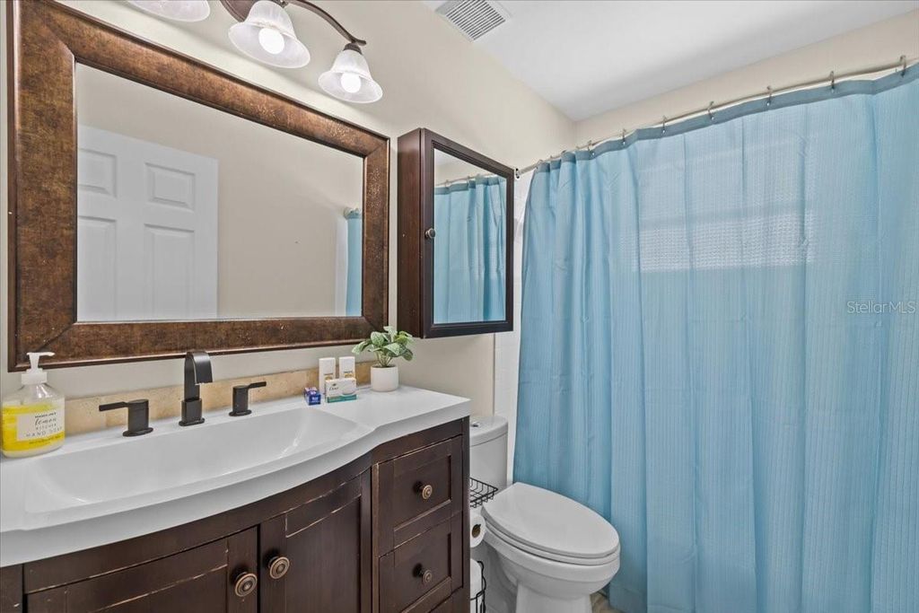 Image 23 of property listing at 7318 S KISSIMMEE STREET, Tampa, FL 33616