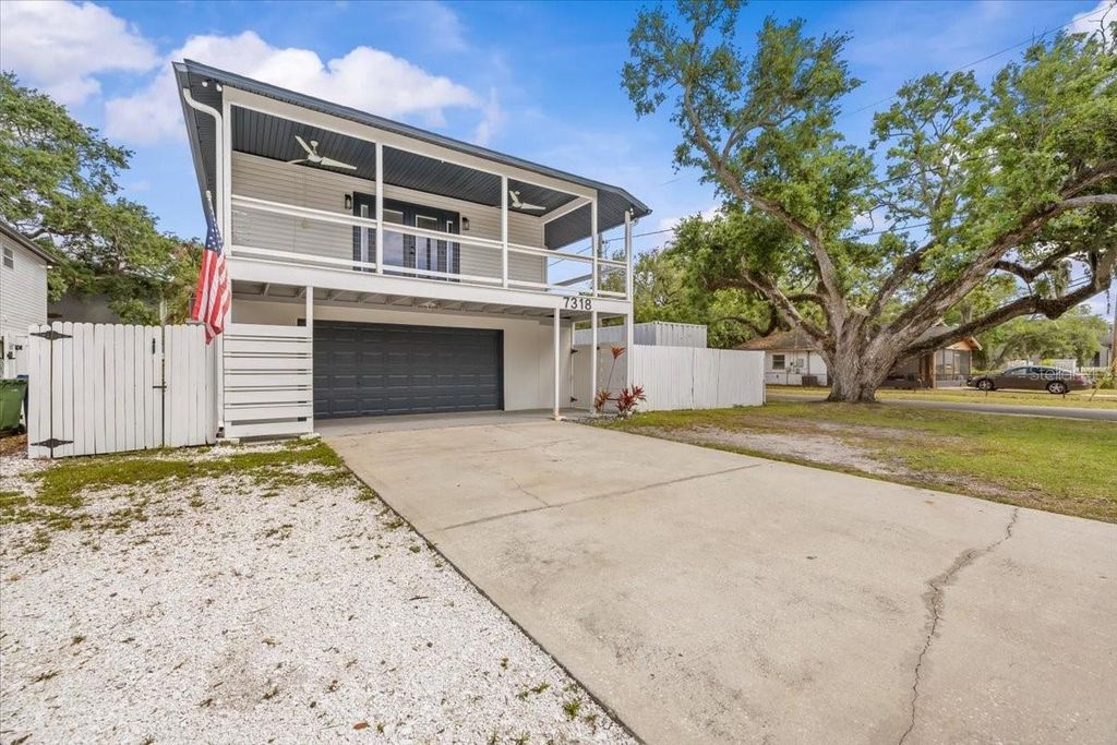 Image 39 of property listing at 7318 S KISSIMMEE STREET, Tampa, FL 33616