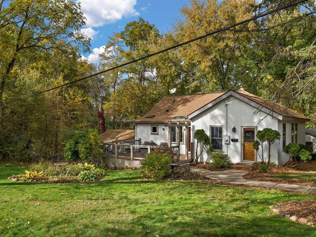 602 Holcombe Street S, Stillwater, MN 55082