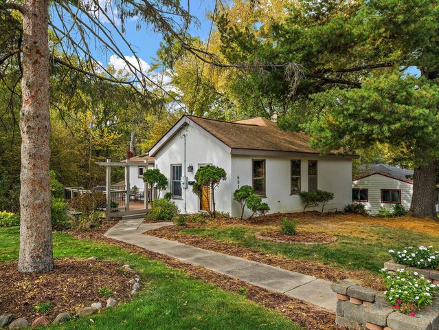 602 Holcombe Street S, Stillwater, MN 55082
