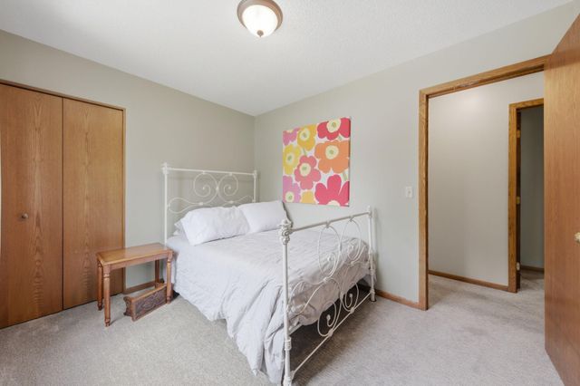 9643 Polaris Lane N, Maple Grove, MN 55369