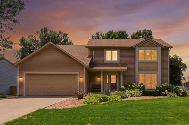 9643 Polaris Lane N, Maple Grove, MN 55369