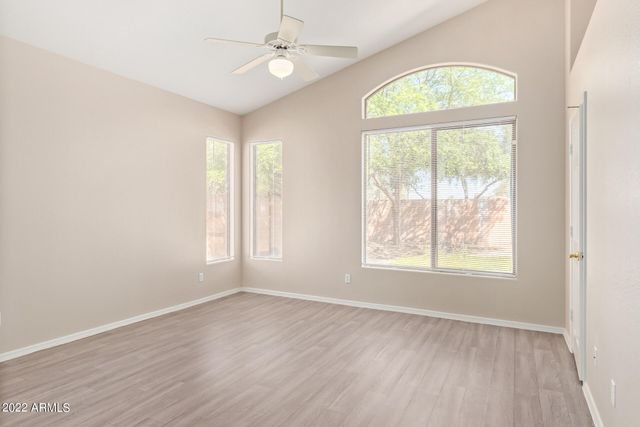 962 W Desert Broom Court, Chandler, AZ 85248