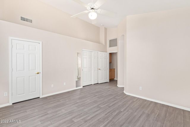 962 W Desert Broom Court, Chandler, AZ 85248
