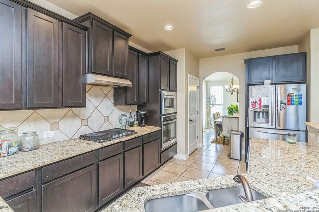18802 Edwards Edge, San Antonio, TX 78256