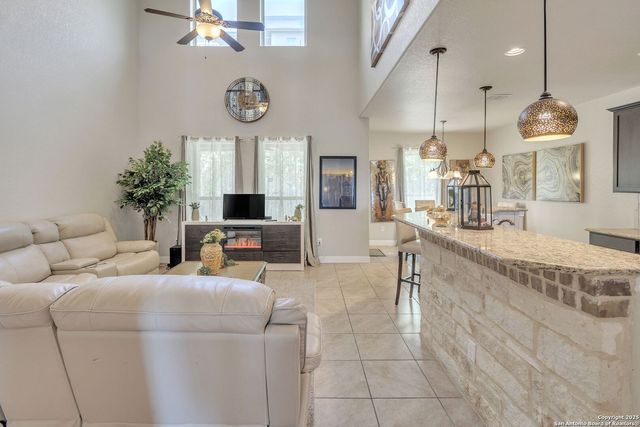18802 Edwards Edge, San Antonio, TX 78256