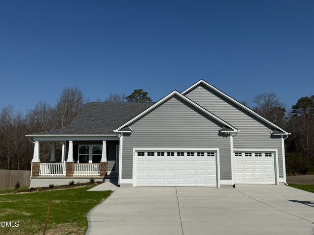 150 Bonsai Way, Four Oaks, NC 27524