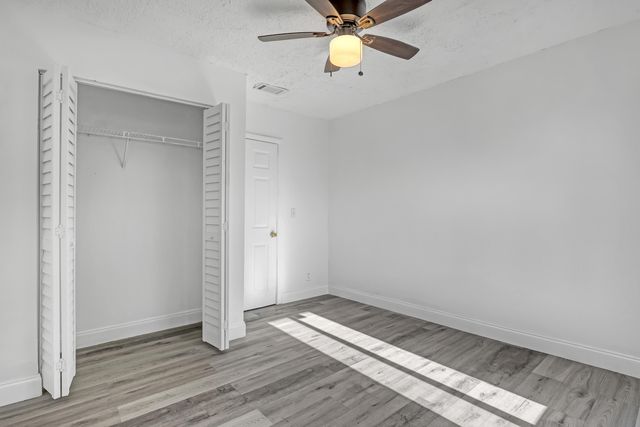 180 W 15th Street, Riviera Beach, FL 33404