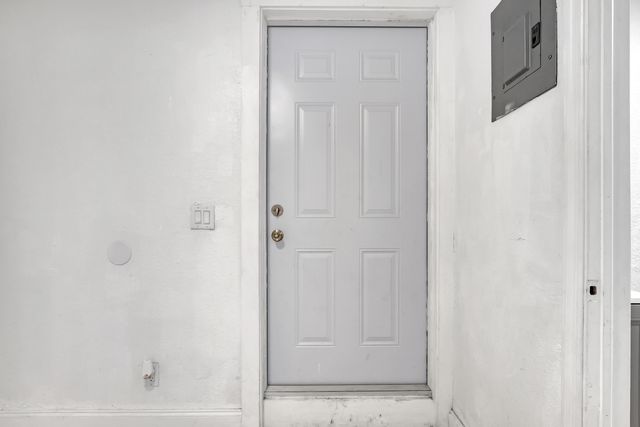 180 W 15th Street, Riviera Beach, FL 33404