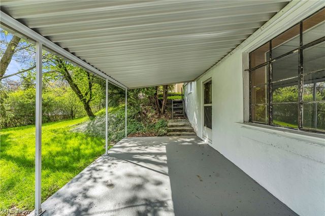 5581 Saxon Drive, Garfield Heights, OH 44125