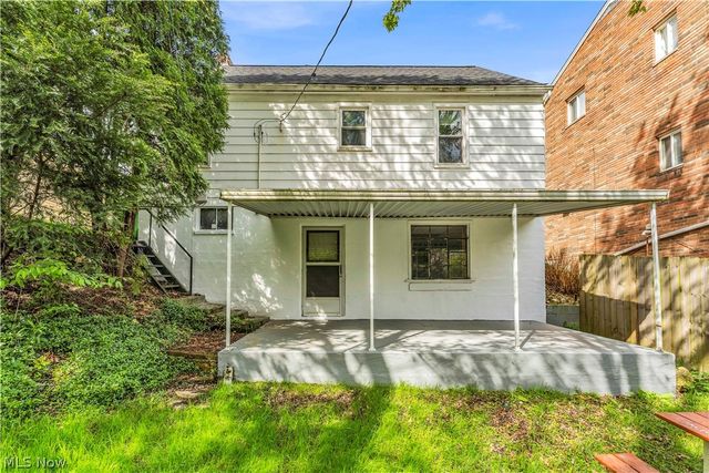 5581 Saxon Drive, Garfield Heights, OH 44125