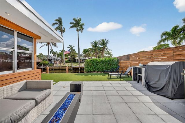 2436 Cat Cay Lane, Fort Lauderdale, FL 33312