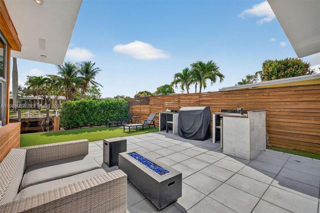 2436 Cat Cay Lane, Fort Lauderdale, FL 33312