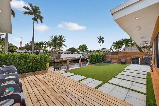 2436 Cat Cay Lane, Fort Lauderdale, FL 33312