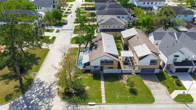 7703 Janak Drive, Houston, TX 77055