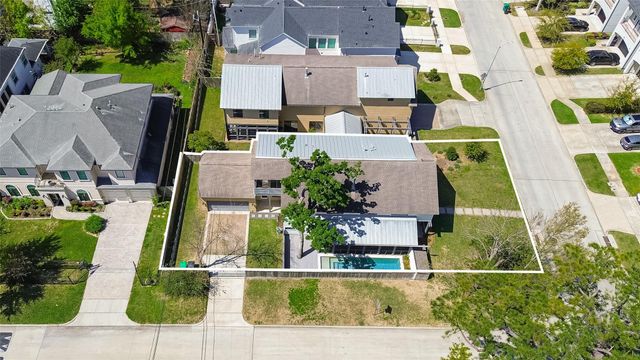 7703 Janak Drive, Houston, TX 77055