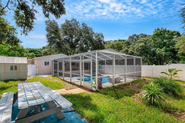 1600 LORETTA AVENUE NW, Largo, FL 33770