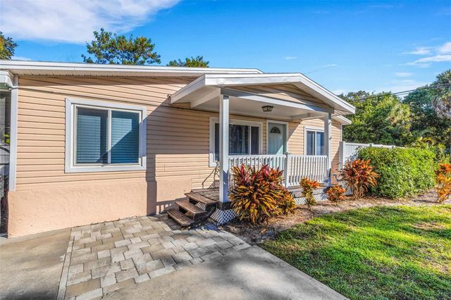 1600 LORETTA AVENUE NW, Largo, FL 33770