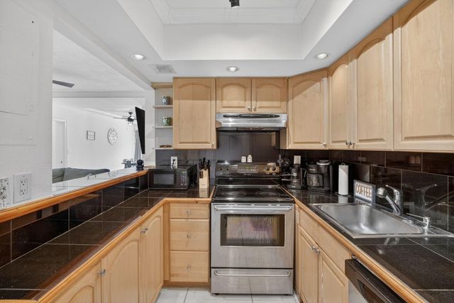 1967 S Ocean Boulevard 103, Pompano Beach, FL 33062