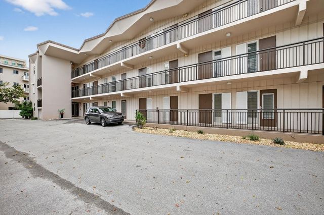 1967 S Ocean Boulevard 103, Pompano Beach, FL 33062