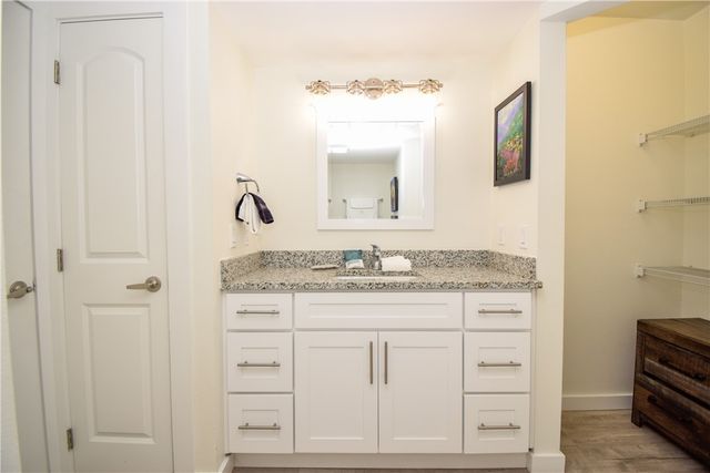 800 Sandcastle Dr 110, Port Aransas, TX 78373