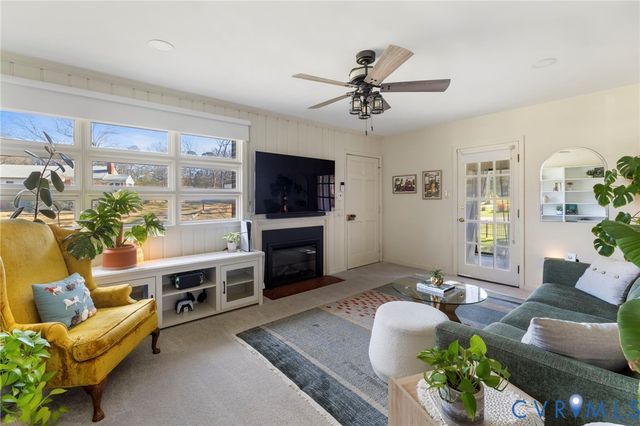 7519 Roswell Rd, Henrico, VA 23229