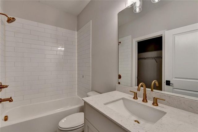 140 Wards Crossing Way, Johns Creek, GA 30022