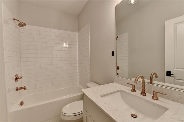 140 Wards Crossing Way, Johns Creek, GA 30022