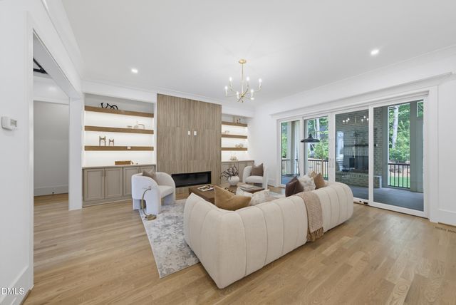 2957 Wexford Pond Way, Wake Forest, NC 27587