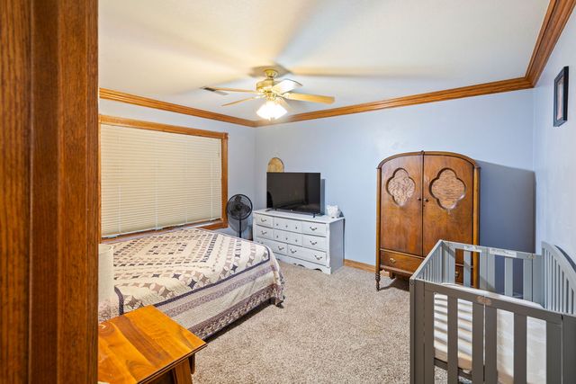 645 W Lancashire Boulevard, Bella Vista, AR 72715