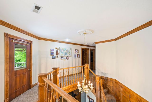 645 W Lancashire Boulevard, Bella Vista, AR 72715