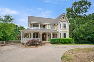 645 W Lancashire Boulevard, Bella Vista, AR 72715