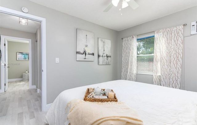 221 S C Street A, Lake Worth Beach, FL 33460