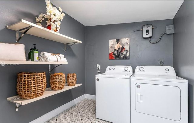 221 S C Street A, Lake Worth Beach, FL 33460