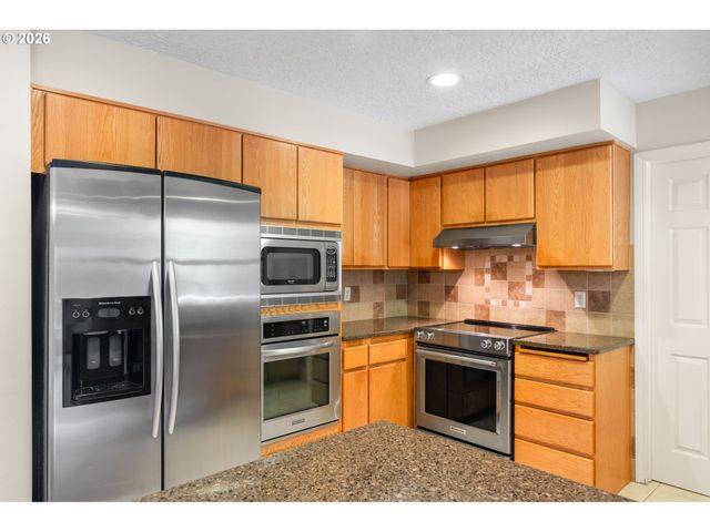 317 Ne 110TH St, Vancouver, WA 98685