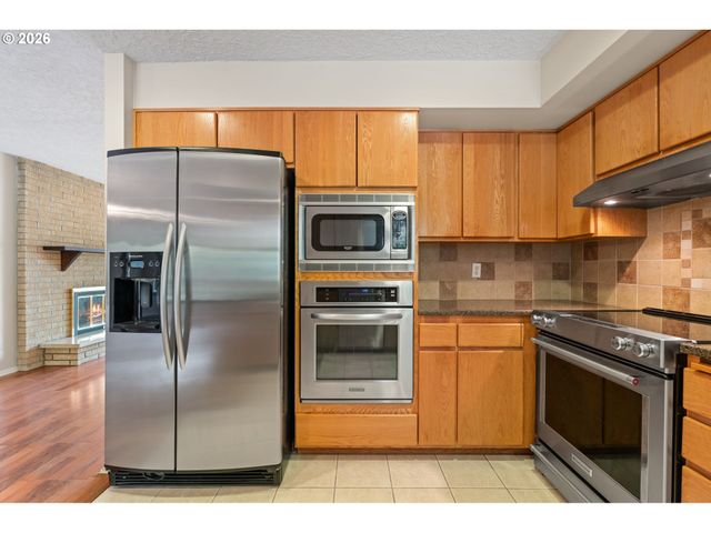317 Ne 110TH St, Vancouver, WA 98685