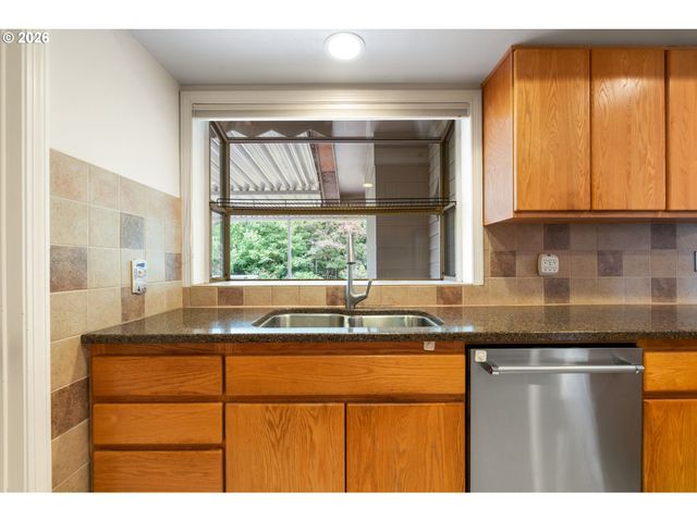 317 Ne 110TH St, Vancouver, WA 98685