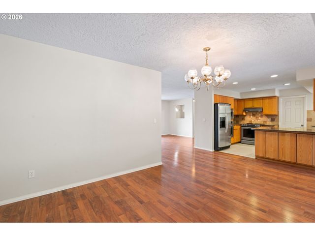 317 Ne 110TH St, Vancouver, WA 98685