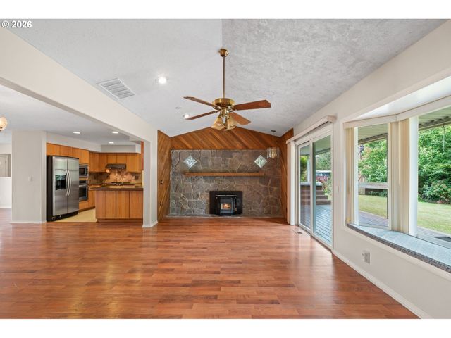 317 Ne 110TH St, Vancouver, WA 98685