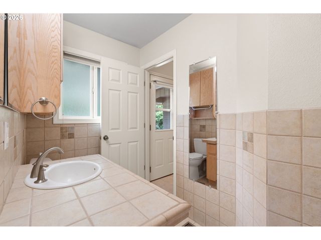 317 Ne 110TH St, Vancouver, WA 98685