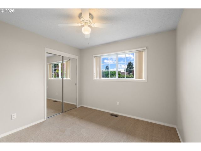 317 Ne 110TH St, Vancouver, WA 98685