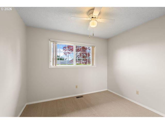 317 Ne 110TH St, Vancouver, WA 98685
