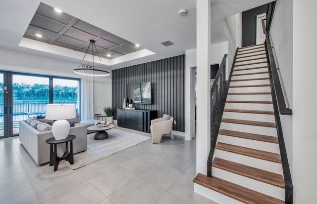 4990 Naugle Way Whitestone 47, Davie, FL 33328